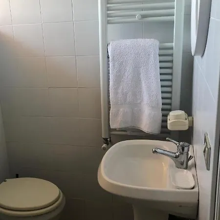 Casa Degli Artisti Апартаменты *